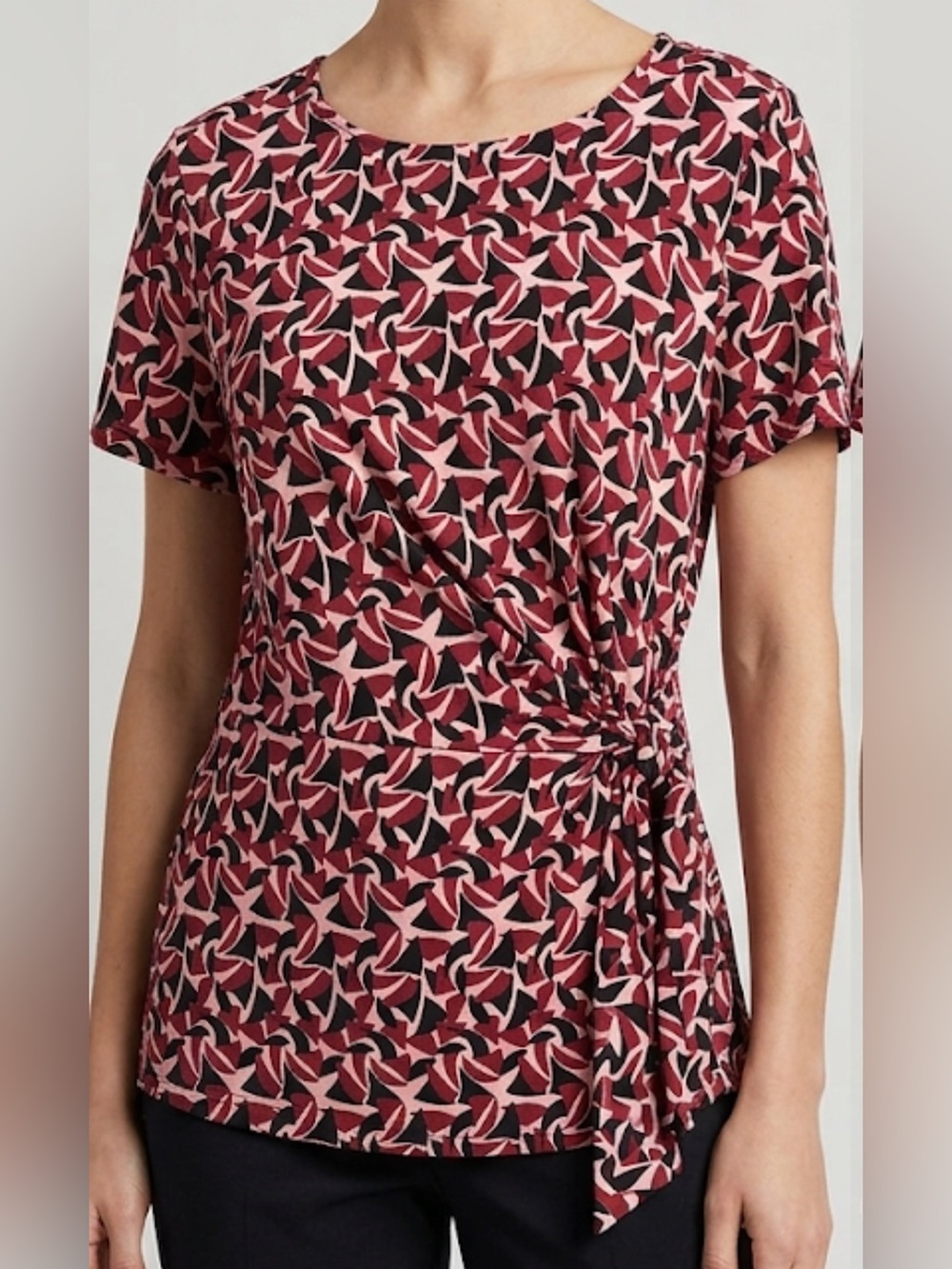 Liz Claiborne Pink and Black Geometric Tie-Waist Short Sleeve Top